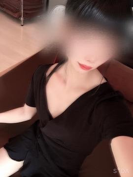 安達 みみ
