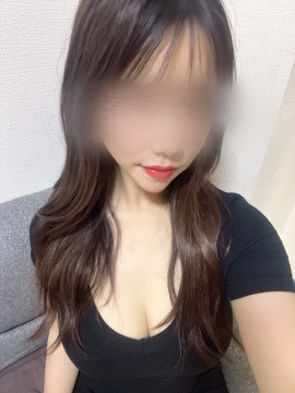 愛咲 すみれ